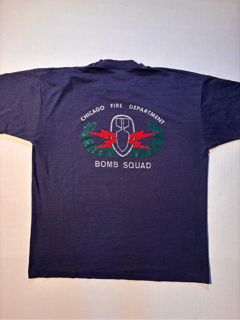 Vtg Chicago Fire Department Firefighter Bomb Squad 90’s USA Double Sided Tshirt